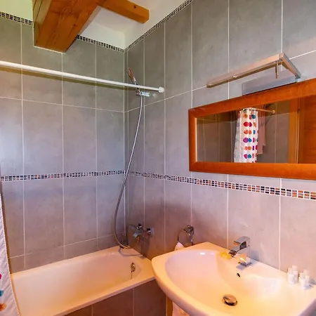 ¡nueva! Encantadora Casa Rustica, Comoda Y Amplia. Pontones (Cantabria)